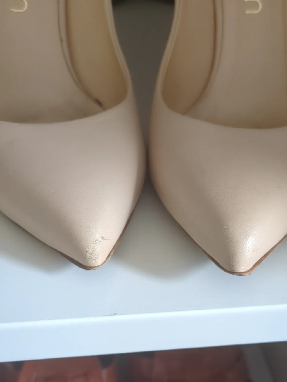 Nude Pointed-Toe High Heel Pumps Leather